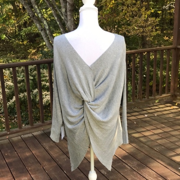 NWT! 1.State XS grey Ribbed knot back sweater - Picture 4 of 8